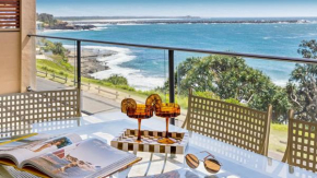 Convent Cove - Penthouse with views over Convent